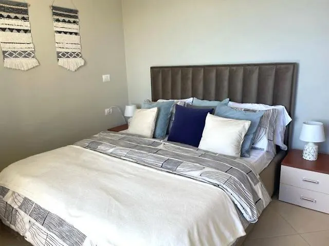 Blue Lagoon Sea View Apartment Sarandë