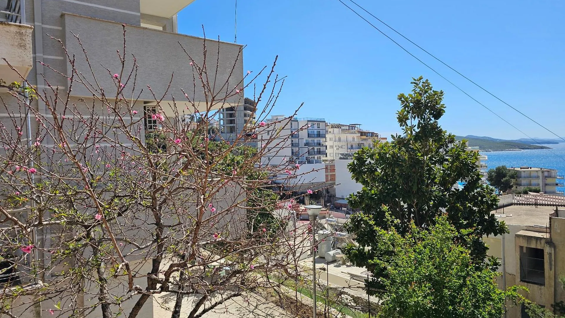 Blue Lagoon Sea View Apartment Sarande 0*,  Albania