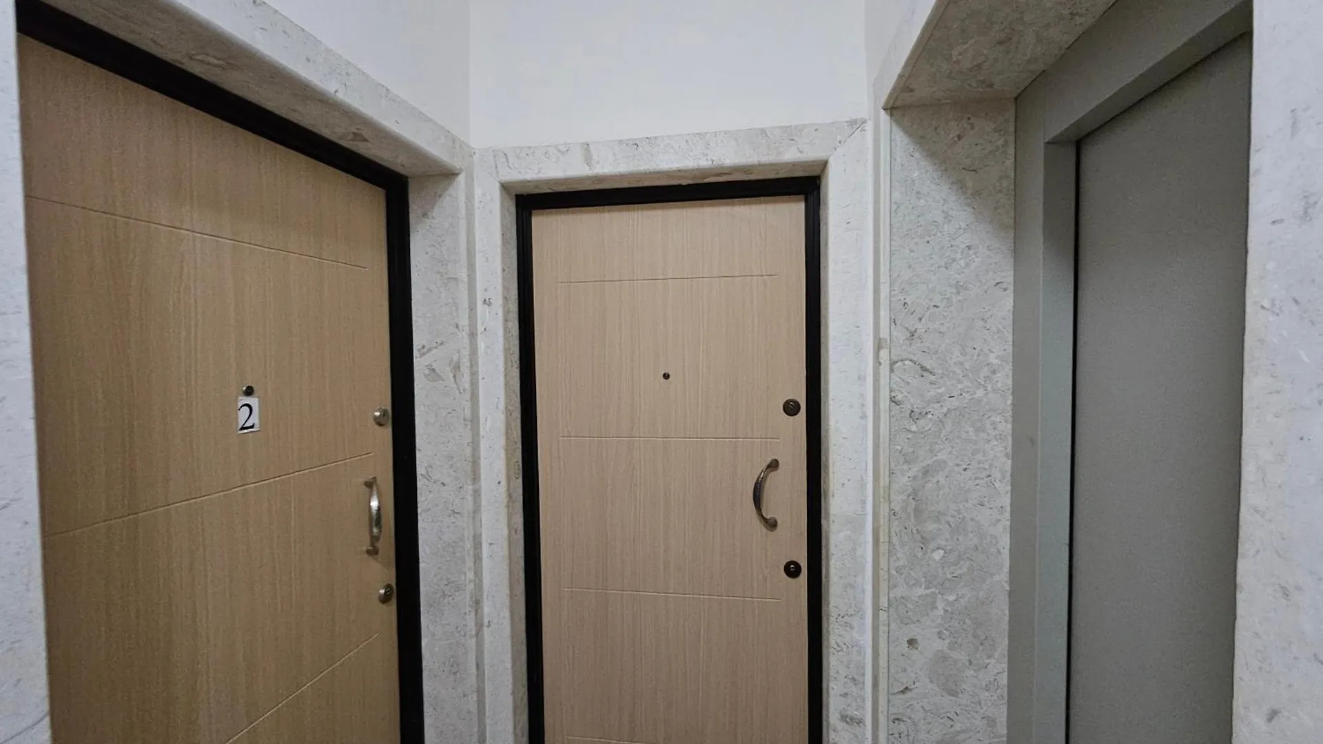 Blue Lagoon Sea View Apartment Sarande