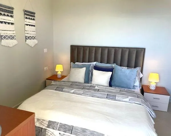 Blue Lagoon Sea View Apartment Sarande